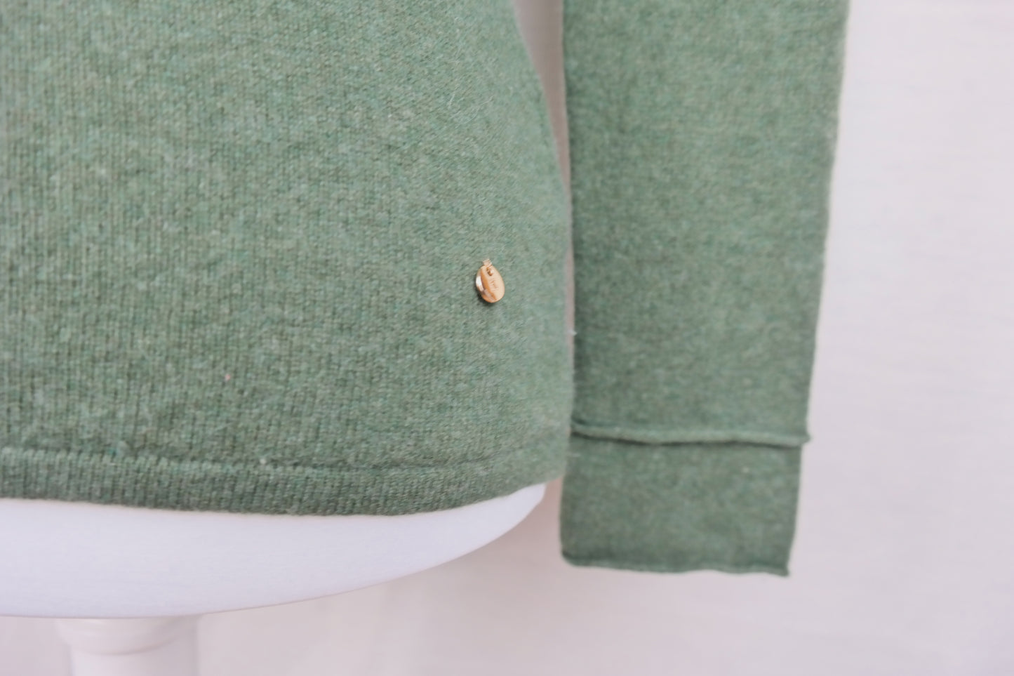 Sweater S