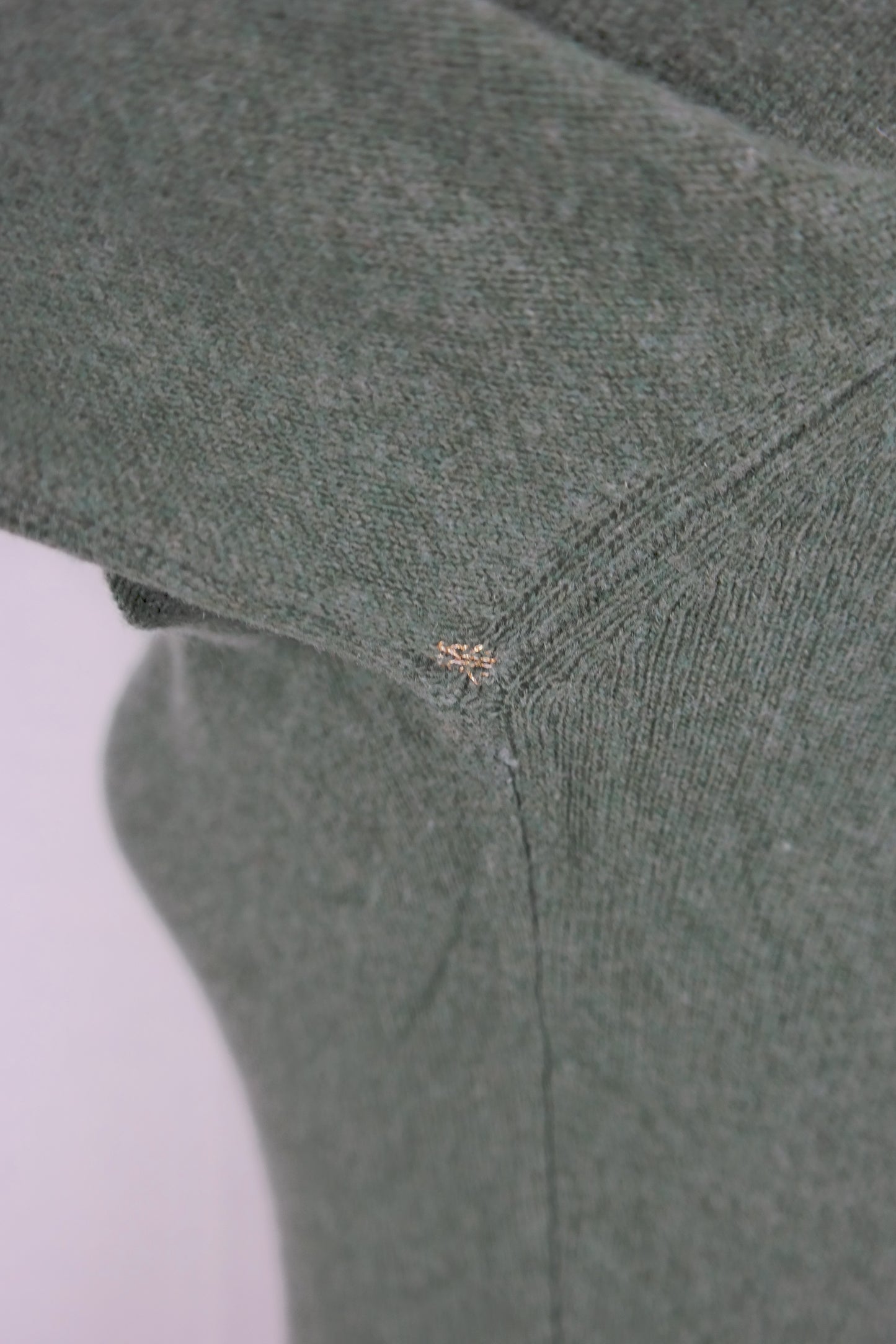 Sweater S