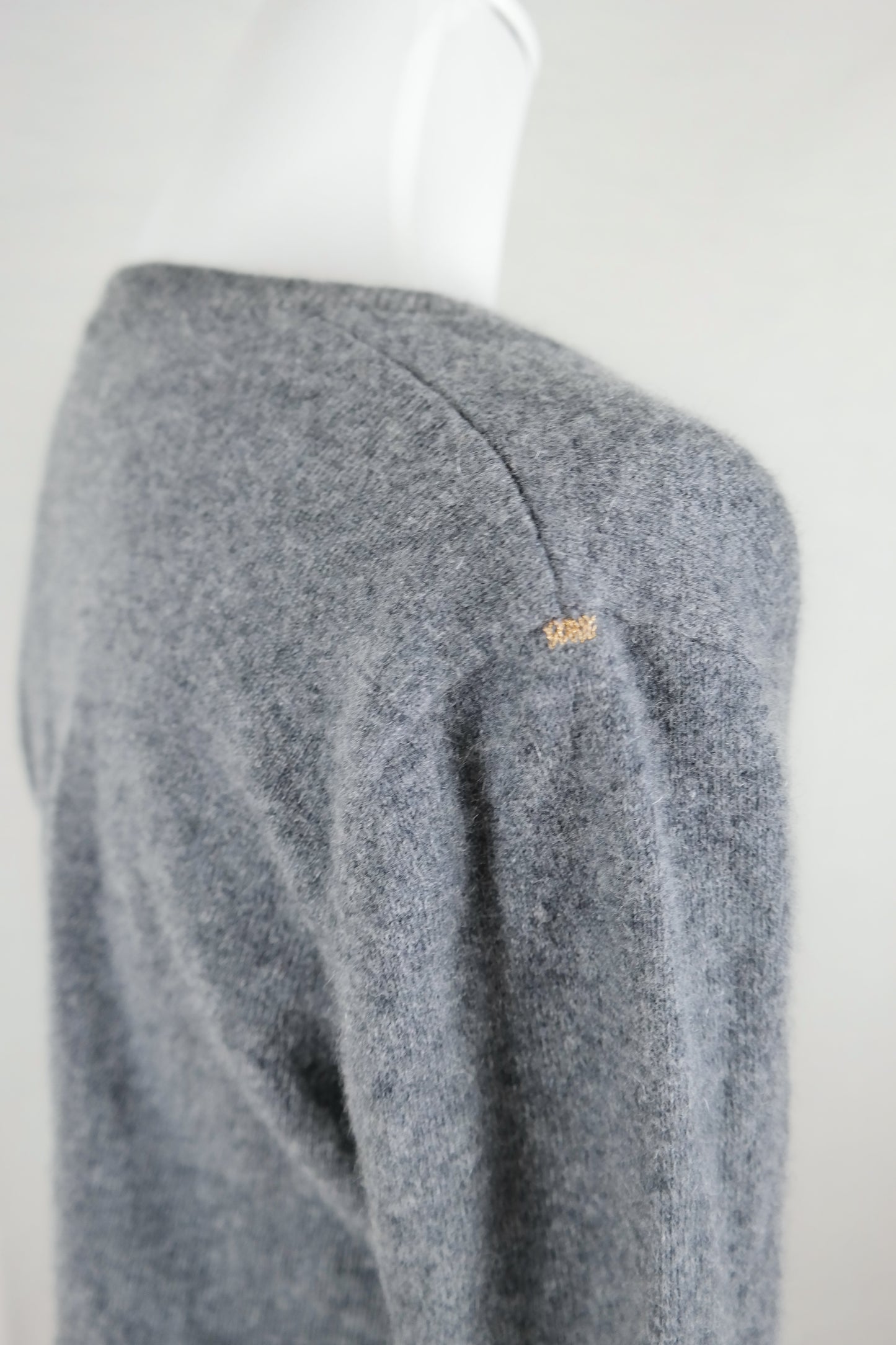 Sweater S