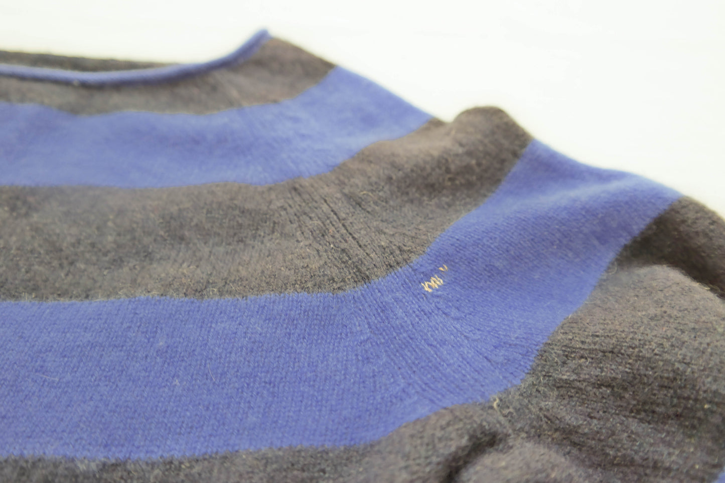 Sweater S