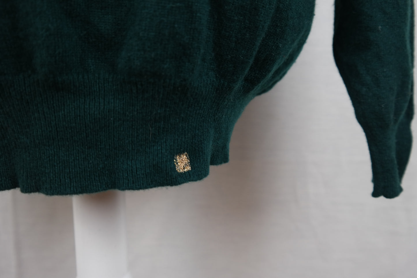 Sweater S