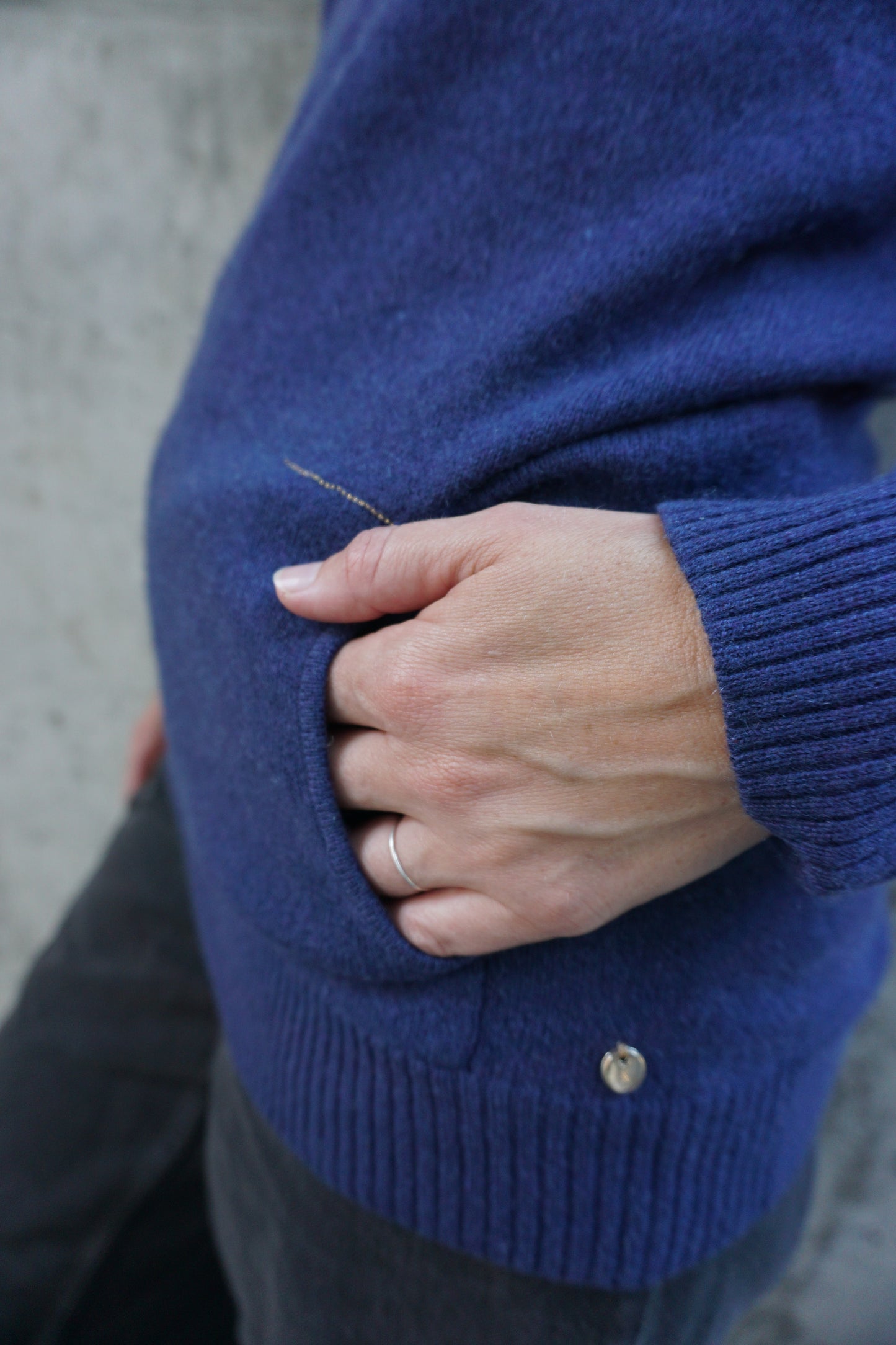 Sweater S