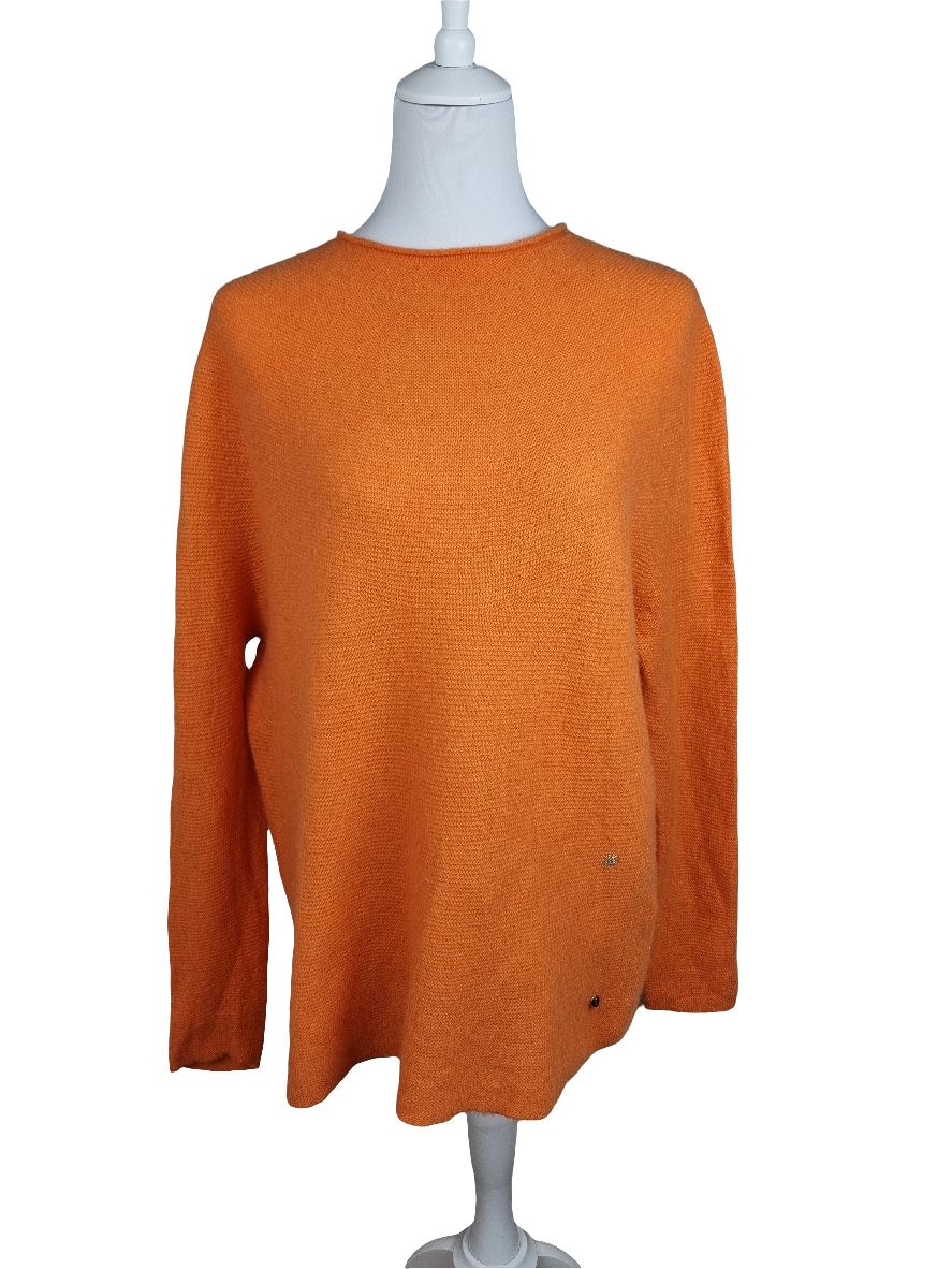 Sweater S