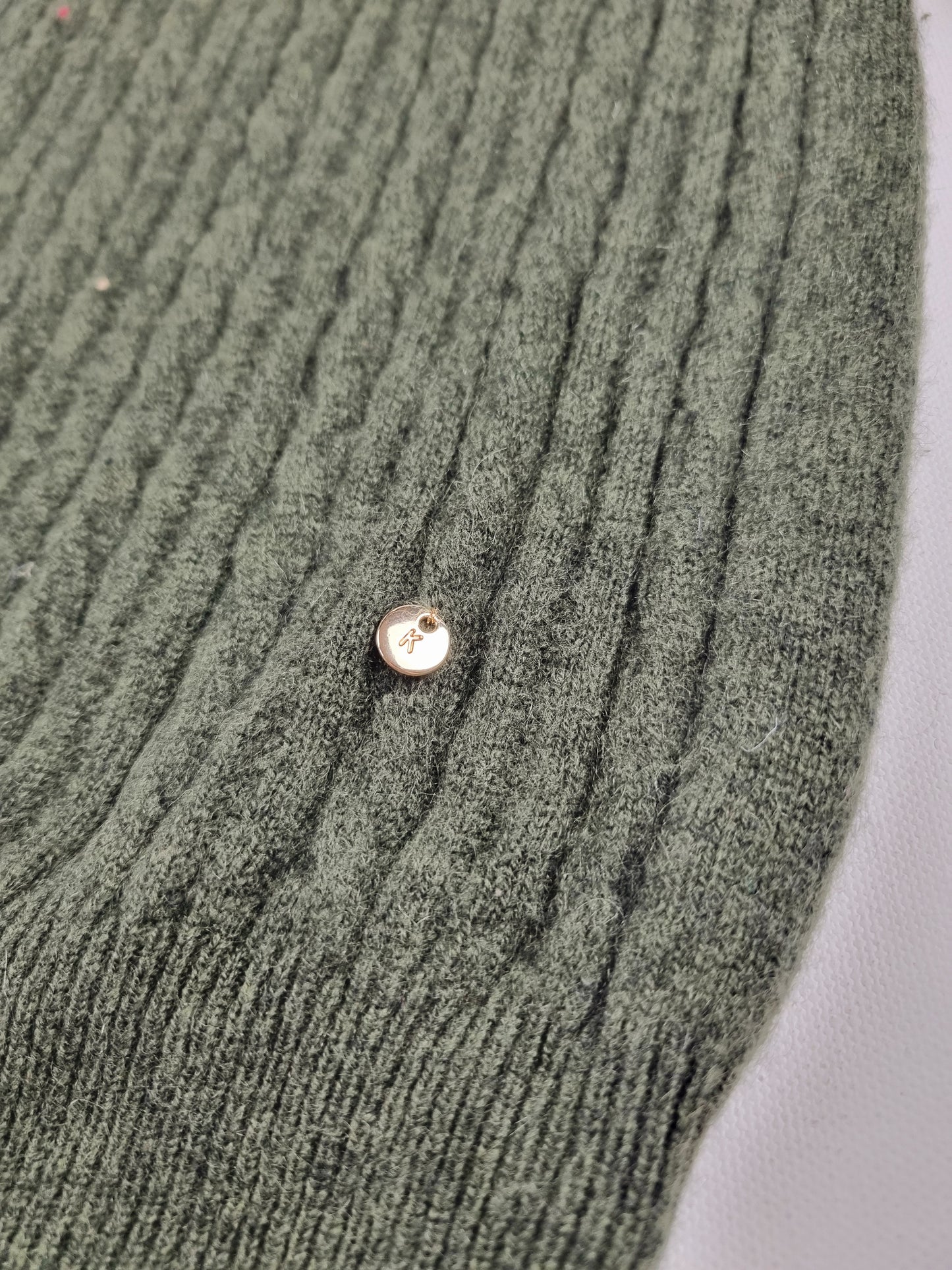 Sweater S