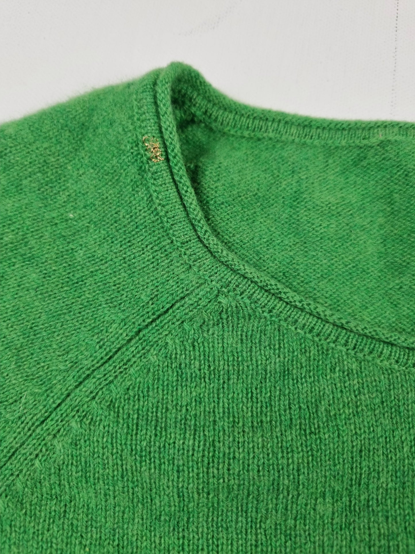 Sweater S