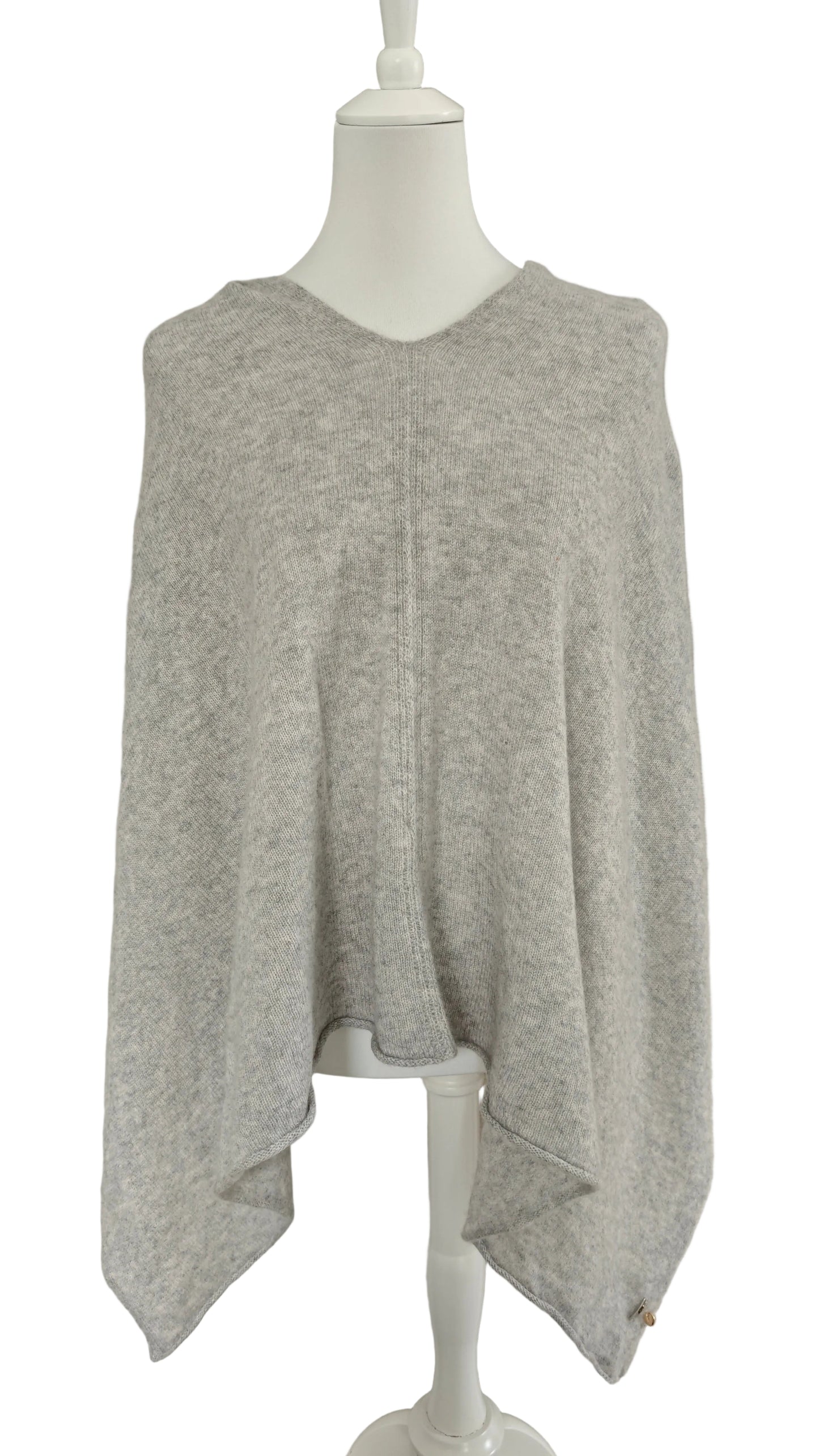 Kaschmir Poncho in Grau mit goldenen Reparaturen