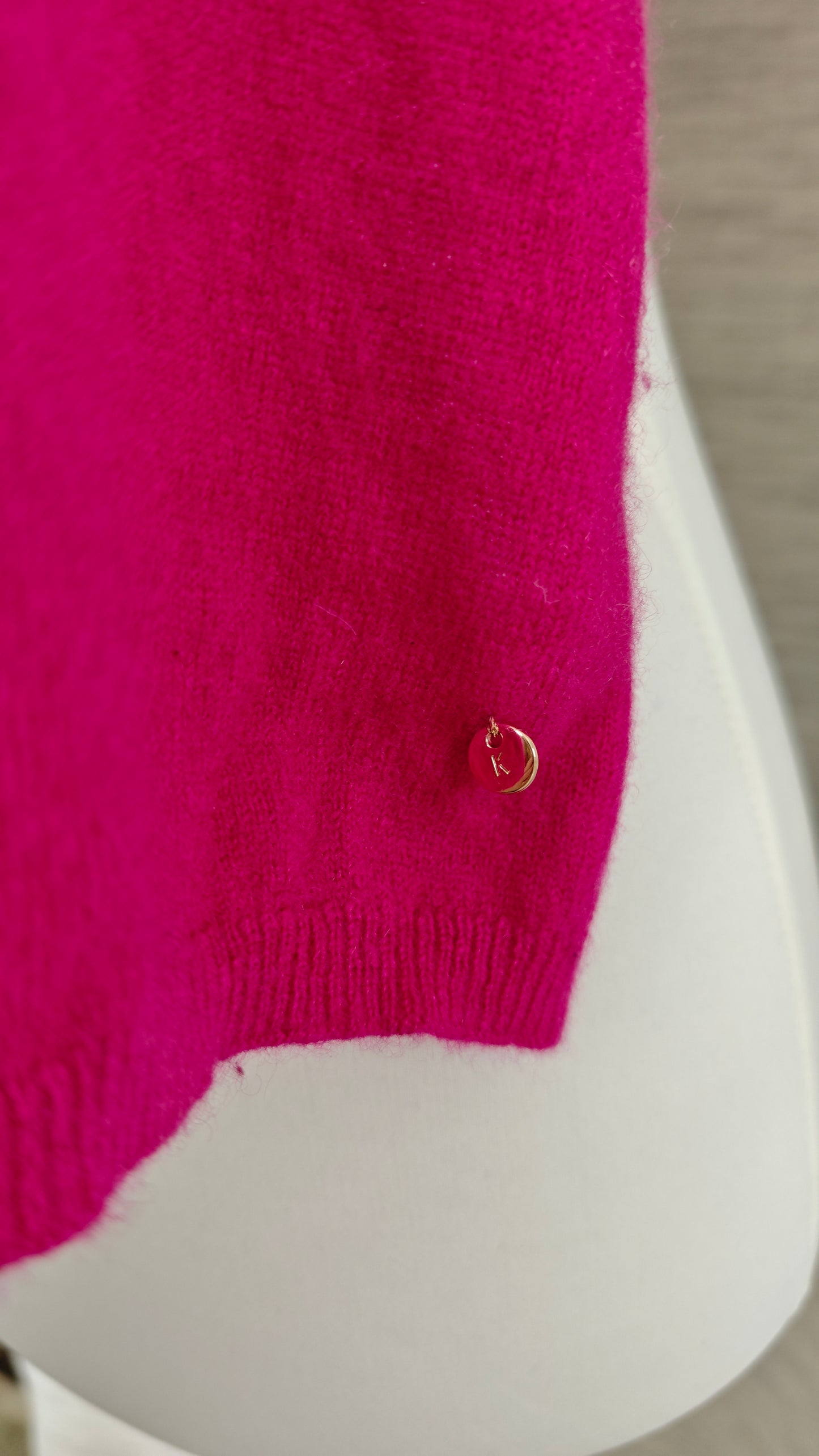 Kaschmir Schal in Pink mit goldenen Reparaturen